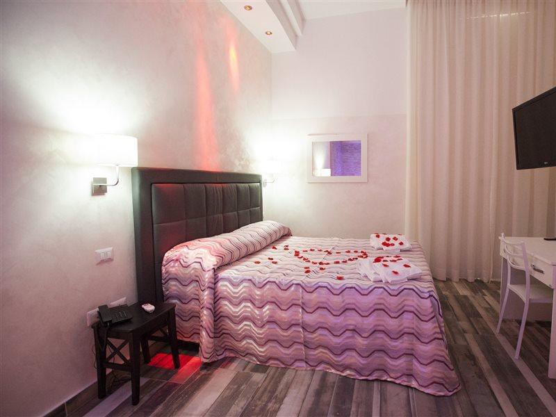 Napoli Garibaldi Square Bed and Breakfast Εξωτερικό φωτογραφία