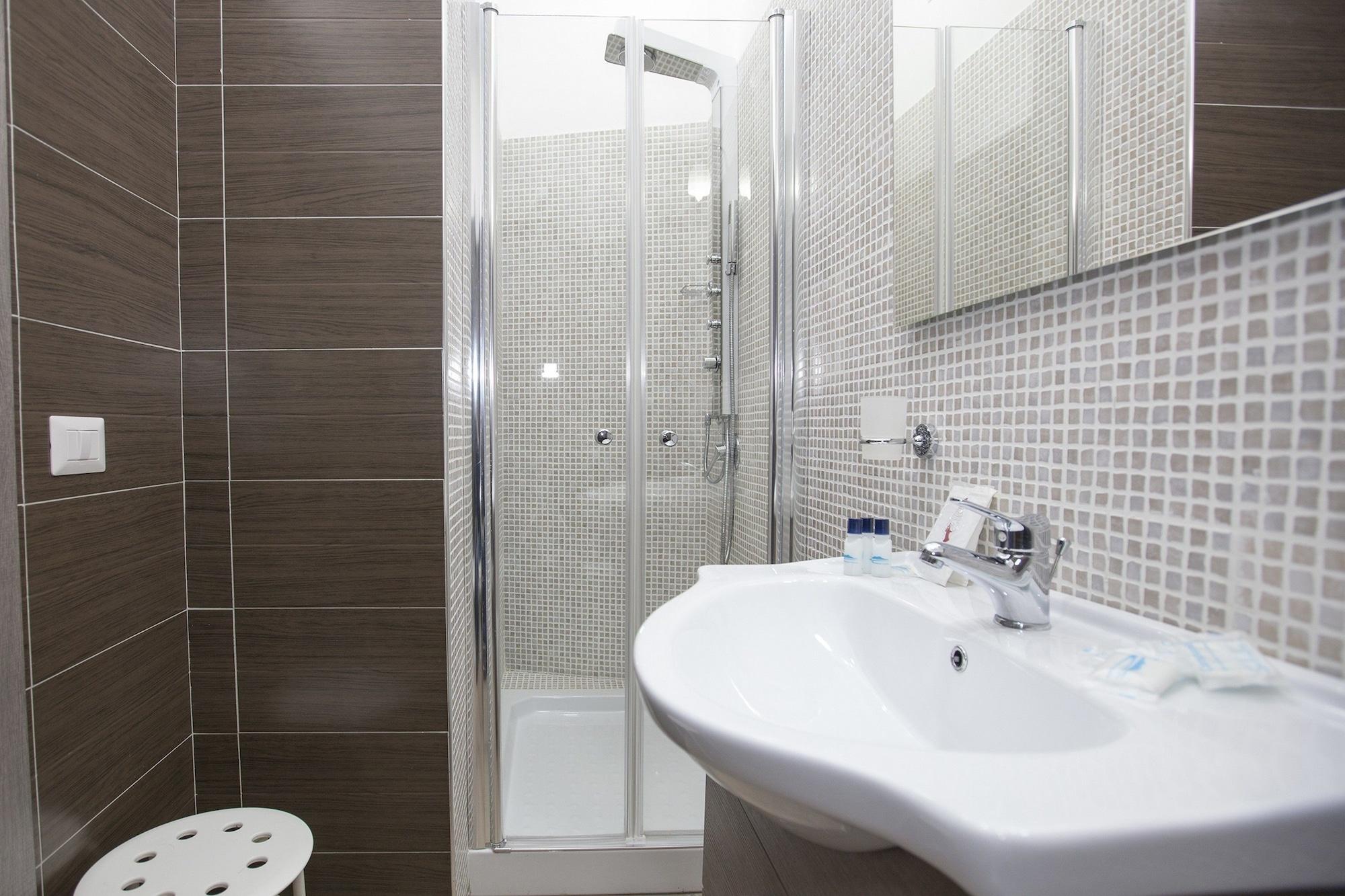 Napoli Garibaldi Square Bed and Breakfast Εξωτερικό φωτογραφία